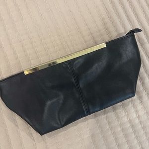 EXPRESS Black Clutch
